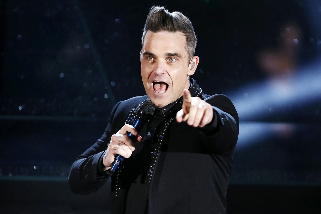 Robbie Williams: Akkor utazhatnak a gyerekeim első osztályon, ha ki tudják fizetni