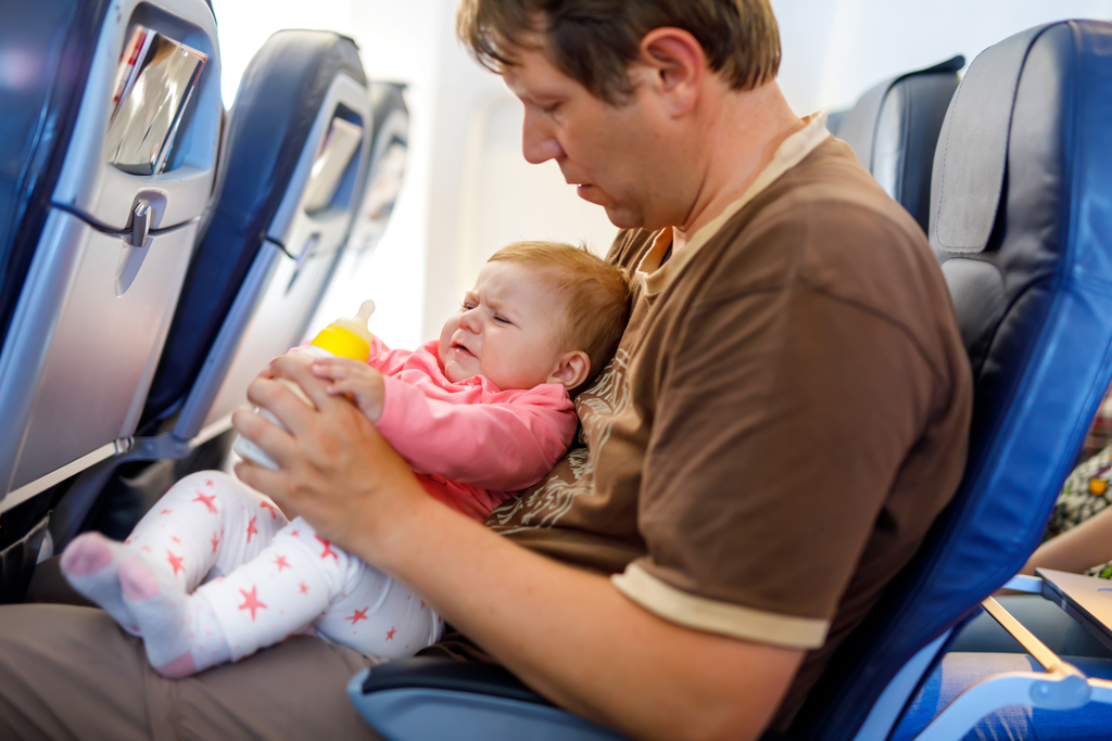 Fontos repülési tipp gyerek nélkül utazóknak – mert a gyerek nem teher