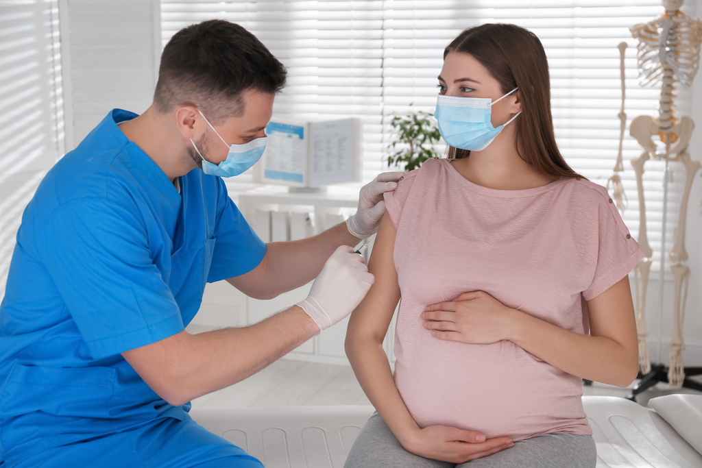 Melyik vakcinát kaphatják a várandósok?